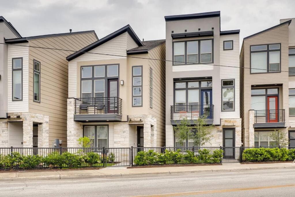 Gorgeous 4 Bed Home On St Mary'S - Minutes To Riverwalk/Pearl San Antonio Exterior photo